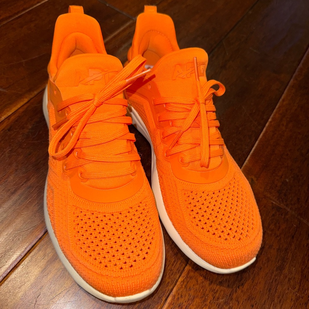 APL Techloom Tracer - image 1